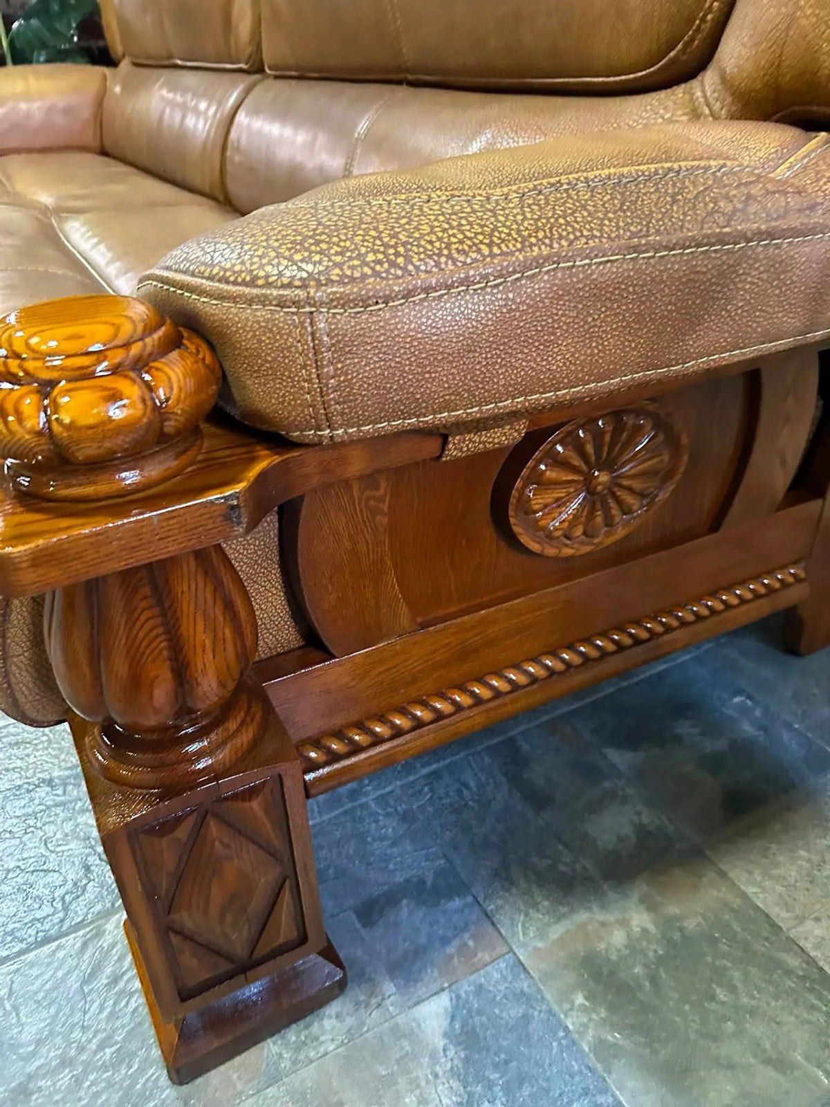 Carved Oak Frame Leather Sofa Set, Tan Pebbled