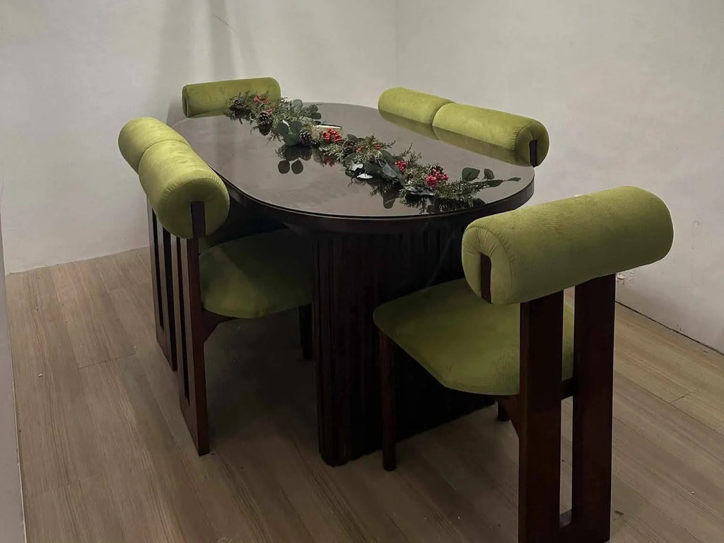 Oval Dining Set with Tuck-In Chairs, Fluted Pedestal