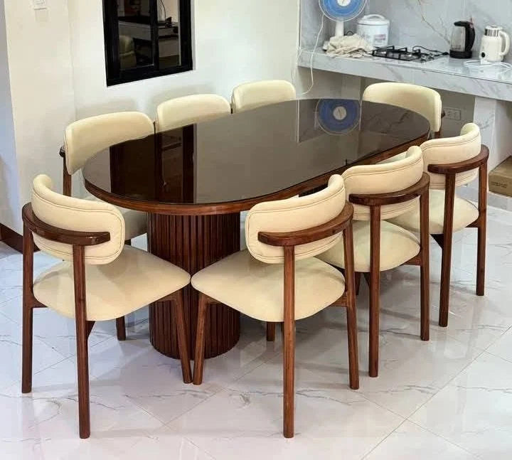 Oval Dining Set with Tuck-In Chairs, Fluted Pedestal